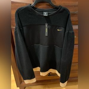Women Nike Sweatshirt